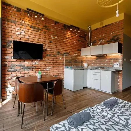 Golden Apartments&glamping-k28 Вроцлав